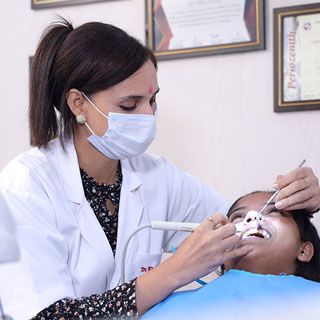 Best Dental Doctor Meerut